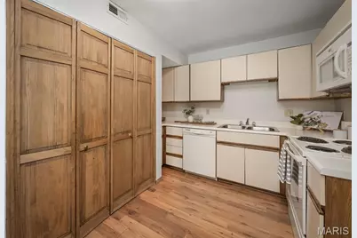 10 Sugarwood Court #3, Saint Peters, MO 63376 - Photo 11