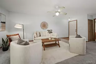 10 Sugarwood Ct, Saint Peters, MO 63376 - Photo 5