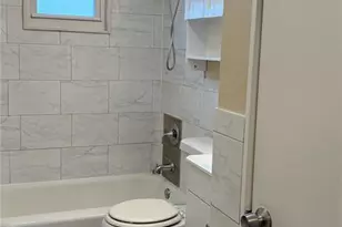 299 Dashwood Dr, Ferguson, MO 63135 - Photo 7