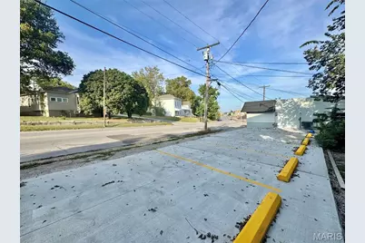 1329 Broadway, Hannibal, MO 63401 - Photo 23