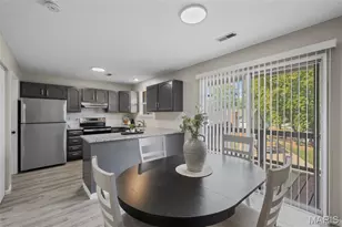 46 Meadow Run Ct, Saint Charles, MO 63303 - Photo 1