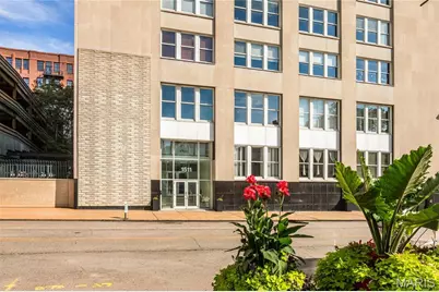 1511 Locust Street #302, Saint Louis, MO 63103 - Photo 3