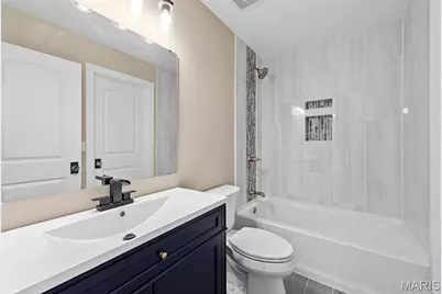 18498 Hollow Hills Drive, Wildwood, MO 63069 - Photo 35
