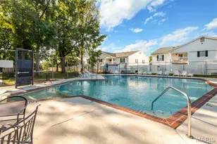 4347 Chateau De Ville Dr, Saint Louis, MO 63129 - Photo 37