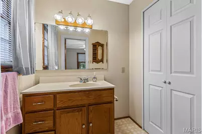 416 Locust Street, Desloge, MO 63601 - Photo 35