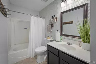 243 Greenshire Ln, Dardenne Prairie, MO 63368 - Photo 35