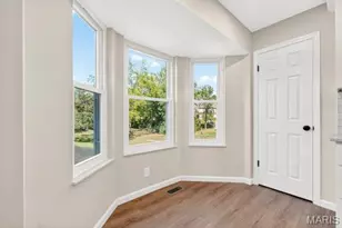 5100 Melitta Dr, Saint Louis, MO 63128 - Photo 7