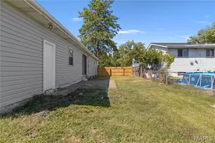 425 Jana Dr, Florissant, MO 63031 - Photo 23