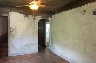 9015 McNulty Dr, Saint John, MO 63114 - Photo 7