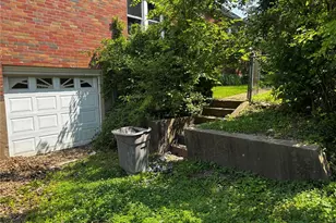 9015 McNulty Dr, Saint John, MO 63114 - Photo 23