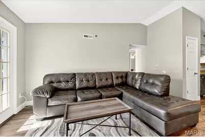 4314 Forder Gardens Place #B, Saint Louis, MO 63129 - Photo 9