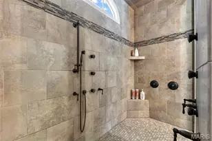 1355 Ridgeway Cir, Fenton, MO 63736 - Photo 29