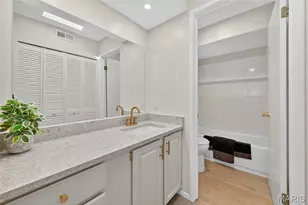 4355 Maryland Ave, Saint Louis, MO 63108 - Photo 19