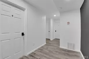 3231 Iowa Ave, Saint Louis, MO 63118 - Photo 11