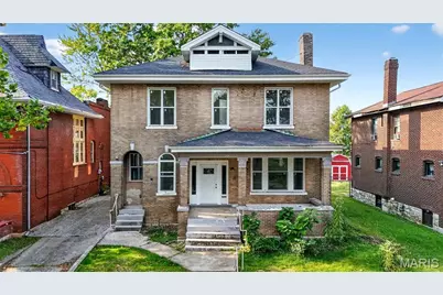 4 Lewis Place, Saint Louis, MO 63113 - Photo 1