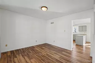 9 Schrader Farm Ct, Saint Peters, MO 63376 - Photo 3