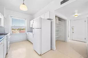 709 S Skinker Blvd, Saint Louis, MO 63105 - Photo 9