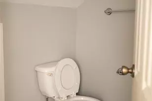 694 Market St, Saint Genevieve, MO 63670 - Photo 11