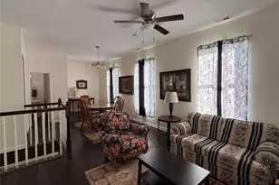 525 Walnut St, Hannibal, MO 63401 - Photo 17