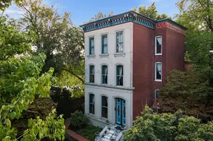 1723 Waverly Pl, Saint Louis, MO 63104 - Photo 3