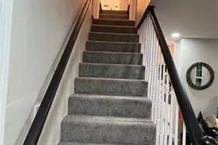 1048 Martha Ln, Saint Louis, MO 63119 - Photo 11