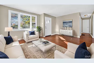 10592 Clarendon Avenue, Saint Louis, MO 63114 - Photo 5