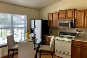 4304 Inlet Isle, Florissant, MO 63034 - Photo 5