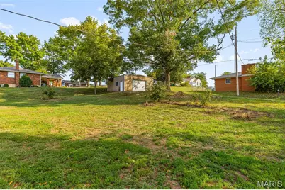 458 Cherry Drive, Saint Genevieve, MO 63670 - Photo 9