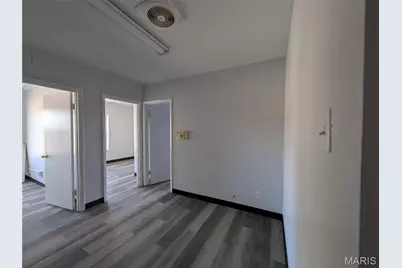 1434 Chambers Road, Saint Louis, MO 63135 - Photo 19