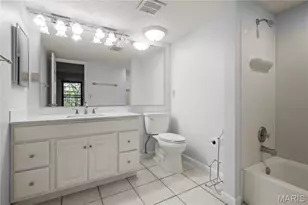 5581 Baronridge Dr, Saint Louis, MO 63129 - Photo 13