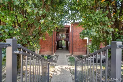 5569 Baronridge Drive #10, Saint Louis, MO 63129 - Photo 29