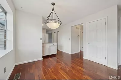 2804 Bear Creek Court, Saint Louis, MO 63129 - Photo 13