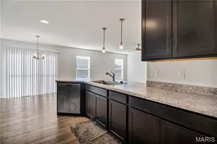 332 Crestfield Ct, Saint Charles, MO 63301 - Photo 11