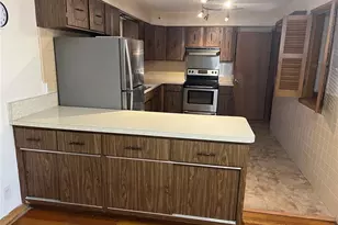 9213 Ranch Meadows Dr, Saint Louis, MO 63136 - Photo 5