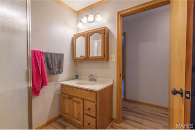 700 Ely St, Perry, MO 63462 - Photo 27