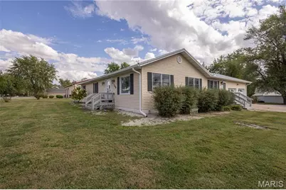 700 Ely St, Perry, MO 63462 - Photo 5
