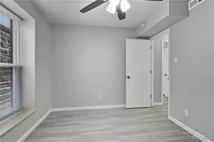 11542 Concord Village Ave, Saint Louis, MO 63128 - Photo 37