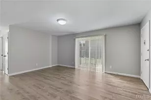 11542 Concord Village Ave, Saint Louis, MO 63128 - Photo 19