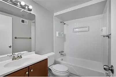 11542 Concord Village Avenue, Saint Louis, MO 63128 - Photo 35