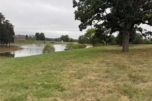 111 Tompkins Dr, Troy, MO 63379 - Photo 1