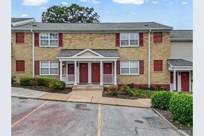 9112 W Swan Circle, Brentwood, MO 63144 - Photo 3