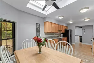 4121 Old Baumgartner Rd, Oakville, MO 63129 - Photo 11