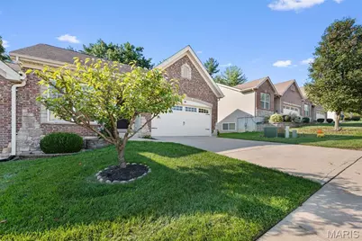 1017 Windsor Crest Ct Court, Cottleville, MO 63376 - Photo 3