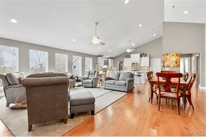 421 Spears Street, Sunset Hills, MO 63127 - Photo 7