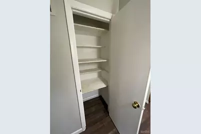1221 Scott Avenue, Saint Louis, MO 63138 - Photo 15