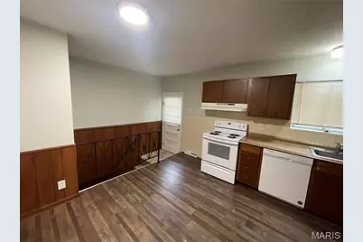 1221 Scott Avenue, Saint Louis, MO 63138 - Photo 11