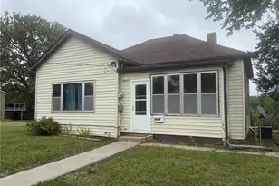 1116 Park Ave, Hannibal, MO 63401 - Photo 1