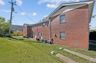 1218 Iron St, Saint Louis, MO 63111 - Photo 17