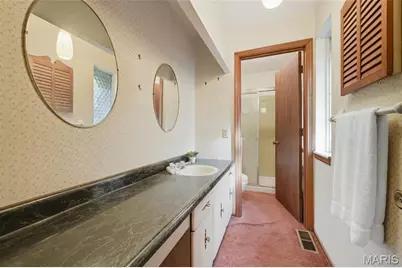 32 Oak Forest Drive, Saint Charles, MO 63303 - Photo 15