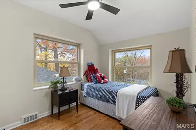 7823 Stanford Avenue, Saint Louis, MO 63130 - Photo 25